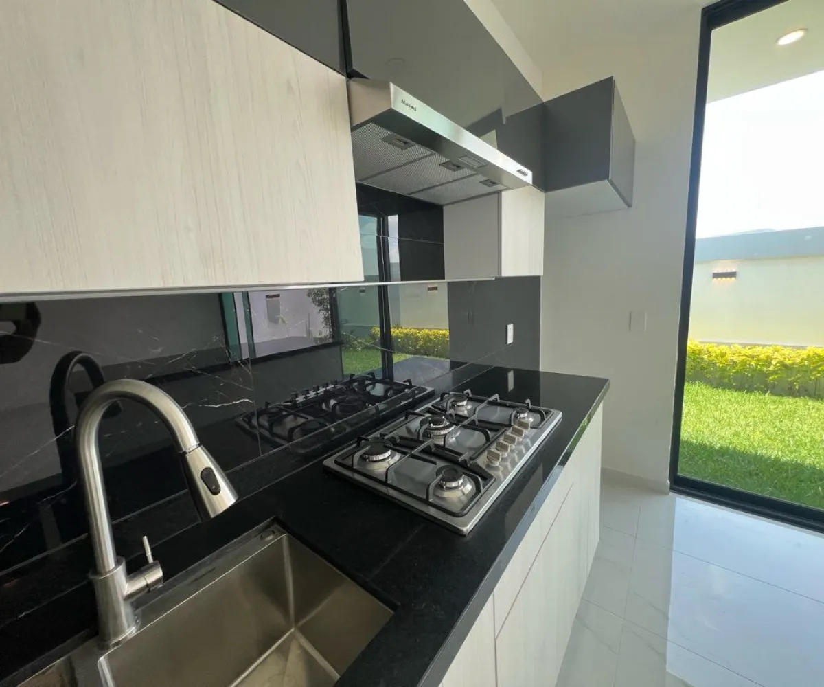 Casa En Venta,Zapopan,Parques, Vallarta Coto acacia 00, Zapopan, Jalisco 45134, 3 Habitaciones,3 Baños, Parques, Vallarta Coto acacia,3,pXMnAmX