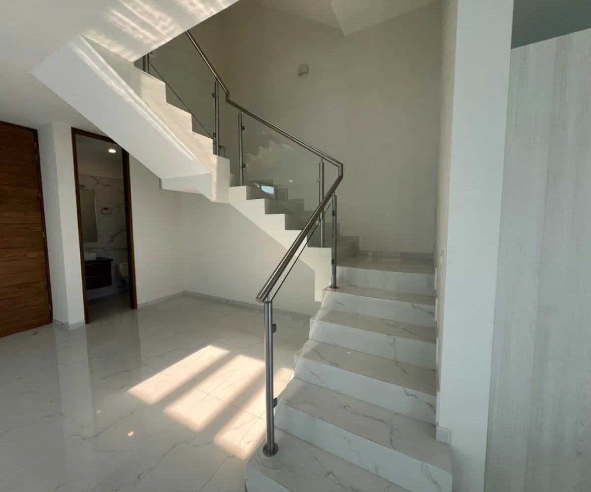 Casa En Venta,Zapopan,Parques, Vallarta Coto acacia 00, Zapopan, Jalisco 45134, 3 Habitaciones,3 Baños, Parques, Vallarta Coto acacia,3,pXMnAmX