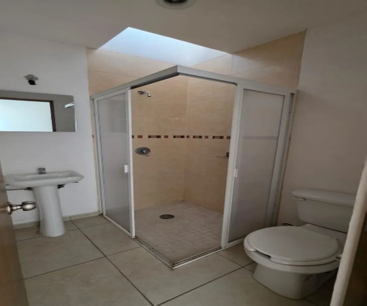 Casa En Venta,Parques del Palmar,Calle San Gabriel 4154 13, San Pedro Tlaquepaque, Jalisco 45655, 3 Habitaciones,3 Baños,Calle San Gabriel,2,pSh0JUY