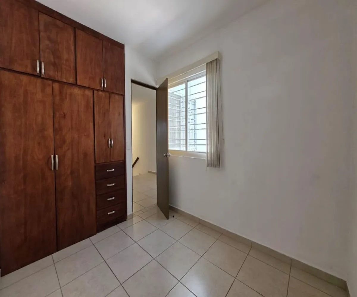 Casa En Venta,Parques del Palmar,Calle San Gabriel 4154 13, San Pedro Tlaquepaque, Jalisco 45655, 3 Habitaciones,3 Baños,Calle San Gabriel,2,pSh0JUY