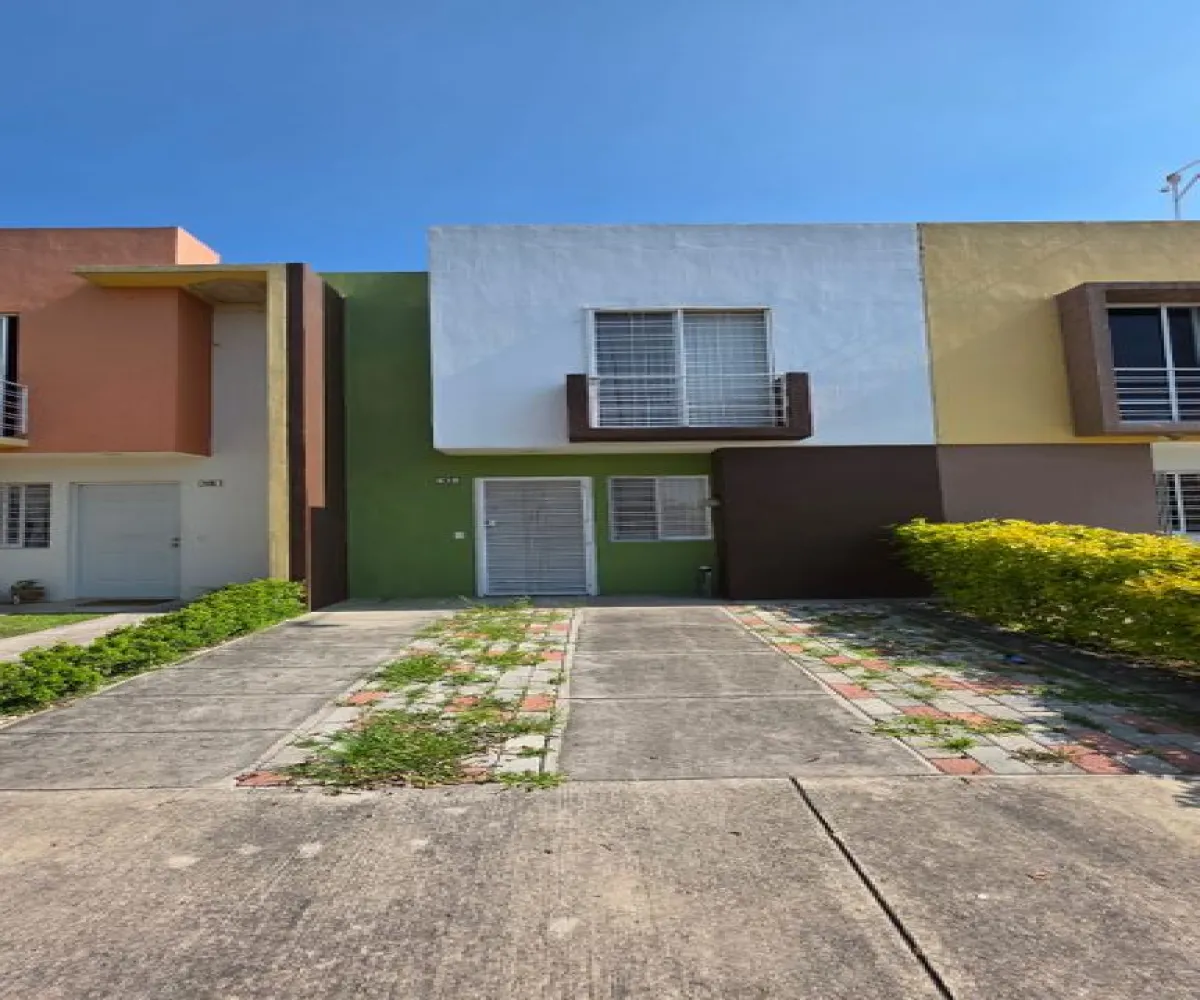 Casa En Venta,Parques del Palmar,Calle San Gabriel 4154 13, San Pedro Tlaquepaque, Jalisco 45655, 3 Habitaciones,3 Baños,Calle San Gabriel,2,pSh0JUY