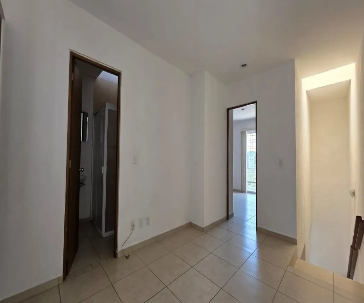 Casa En Venta,Parques del Palmar,Calle San Gabriel 4154 13, San Pedro Tlaquepaque, Jalisco 45655, 3 Habitaciones,3 Baños,Calle San Gabriel,2,pSh0JUY