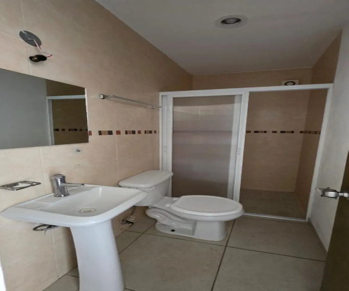 Casa En Venta,Parques del Palmar,Calle San Gabriel 4154 13, San Pedro Tlaquepaque, Jalisco 45655, 3 Habitaciones,3 Baños,Calle San Gabriel,2,pSh0JUY