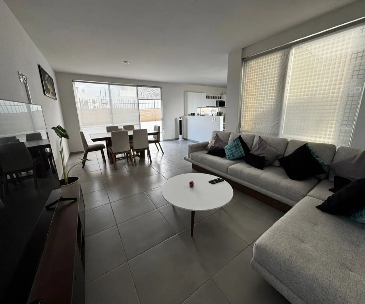 Casa En Venta,Colinas de San Isidro,Avenida Camino de los Parques 5204 59, Zapopan, Jalisco 45180, 3 Habitaciones,3 Baños,Avenida Camino de los Parques,1,pBcNuYf