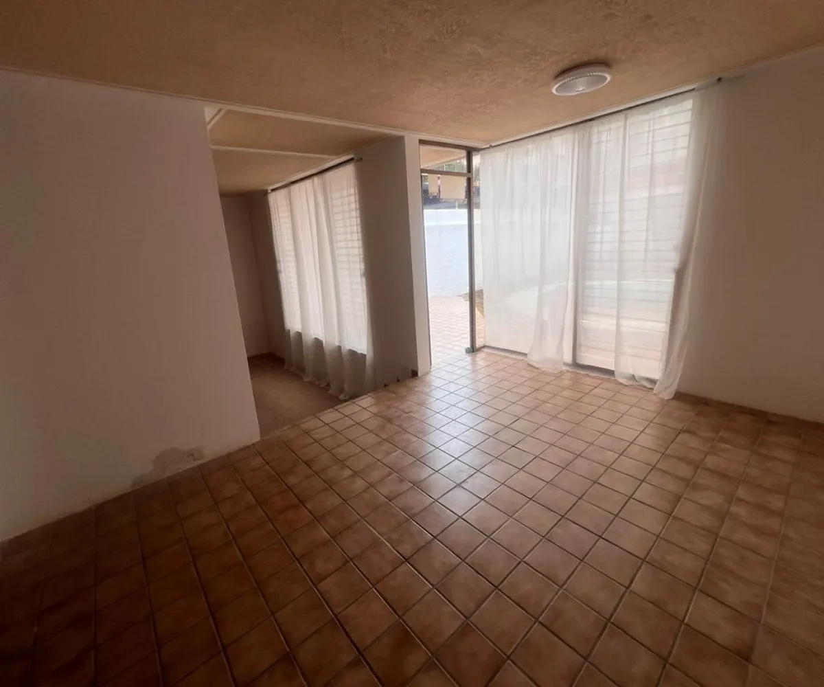 Casa En Renta,Bugambilias,Retorno del Reno Sur 1630, Zapopan, Jalisco 45237, 4 Habitaciones,4 Baños,Retorno del Reno Sur,1,pPKABmM