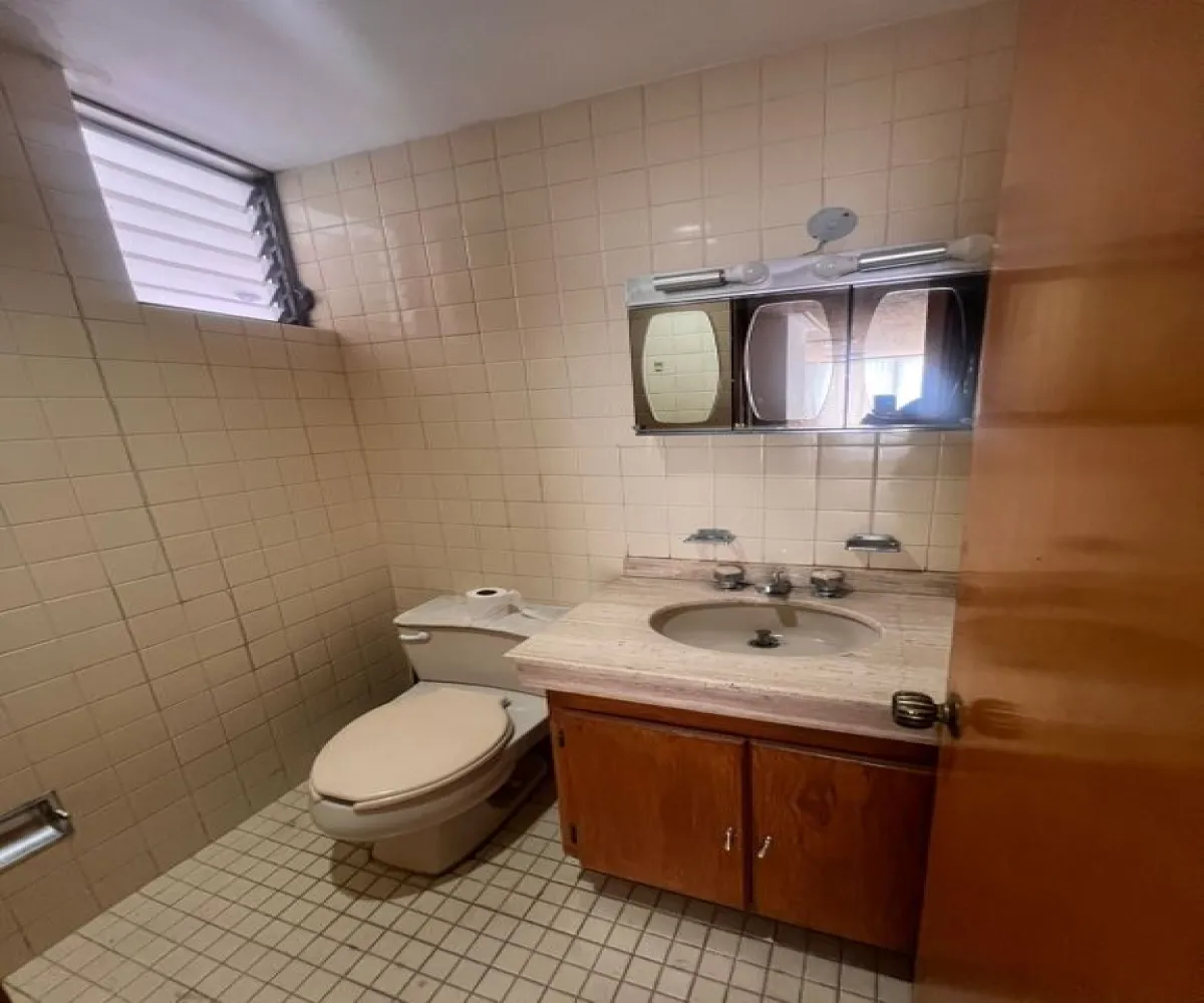 Casa En Renta,Bugambilias,Retorno del Reno Sur 1630, Zapopan, Jalisco 45237, 4 Habitaciones,4 Baños,Retorno del Reno Sur,1,pPKABmM