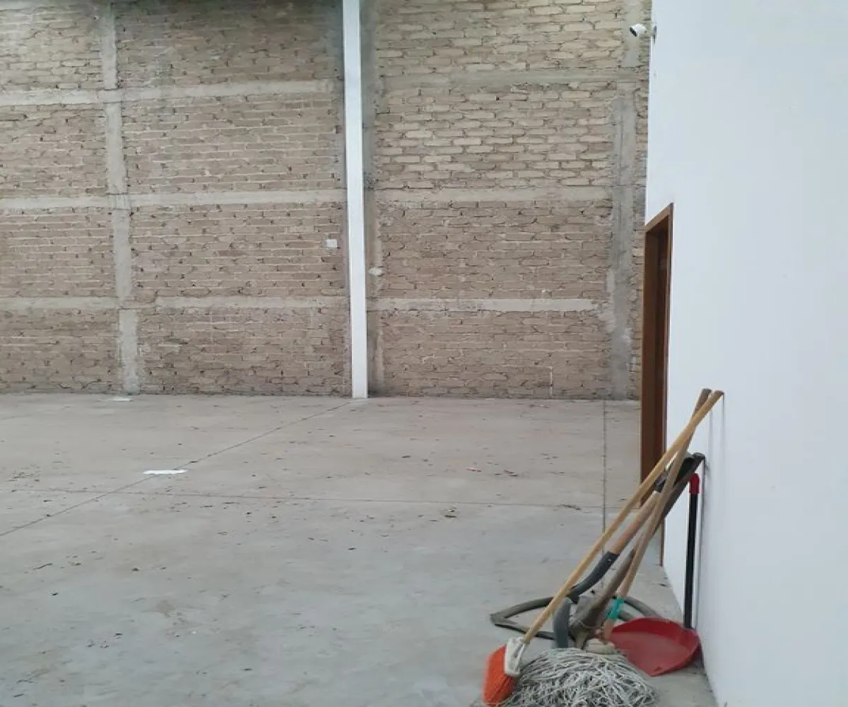 Bodega En Renta,Las Juntas,Calle Pedrera 83, San Pedro Tlaquepaque, Jalisco 45590,2 Baños,Calle Pedrera,1,pUq4YjN