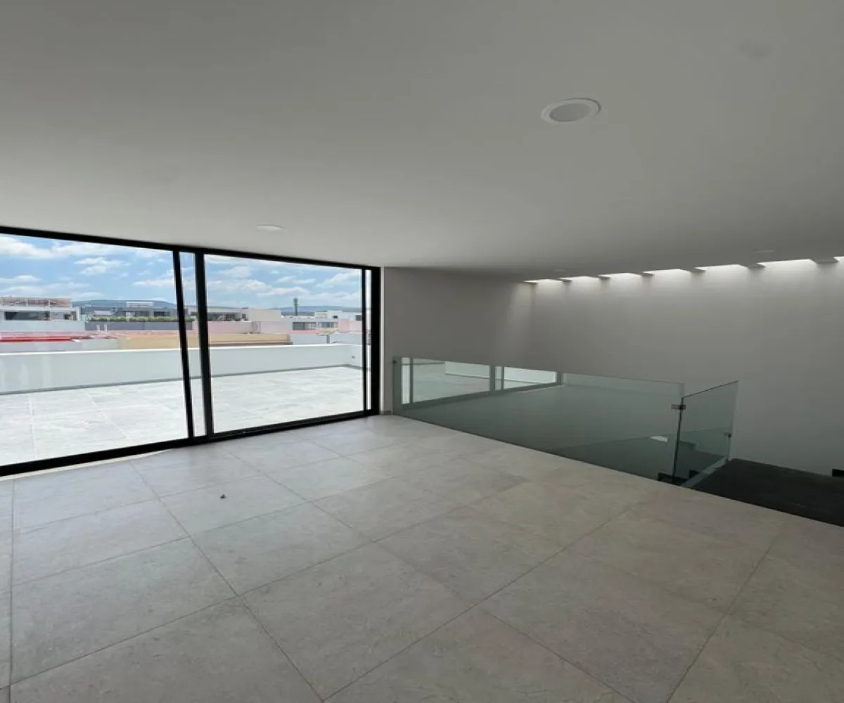 Casa En Venta,Fraccionamiento Fotee,Paseo Solares 1633, Zapopan, Jalisco 45134, 4 Habitaciones,4 Baños,Paseo Solares,3,pwbTpsC