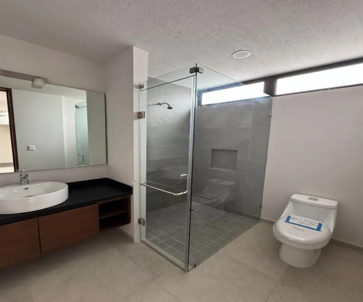 Casa En Venta,Fraccionamiento Fotee,Paseo Solares 1633, Zapopan, Jalisco 45134, 4 Habitaciones,4 Baños,Paseo Solares,3,pwbTpsC