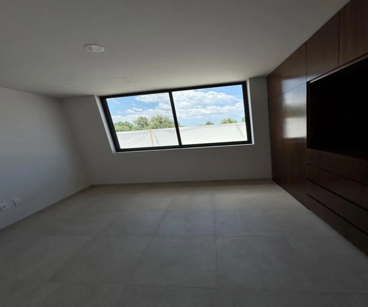 Casa En Venta,Fraccionamiento Fotee,Paseo Solares 1633, Zapopan, Jalisco 45134, 4 Habitaciones,4 Baños,Paseo Solares,3,pwbTpsC