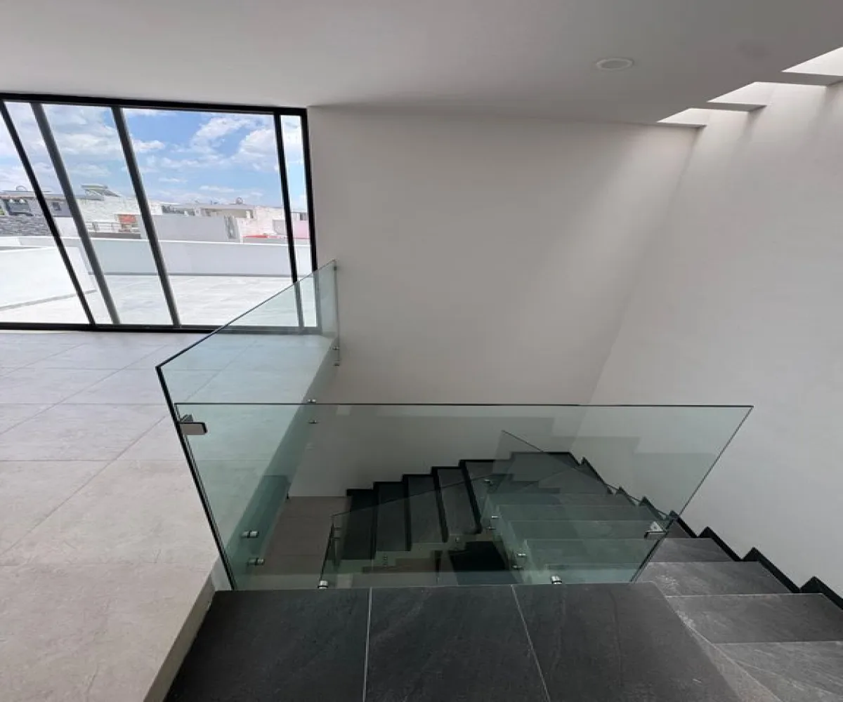 Casa En Venta,Fraccionamiento Fotee,Paseo Solares 1633, Zapopan, Jalisco 45134, 4 Habitaciones,4 Baños,Paseo Solares,3,pwbTpsC