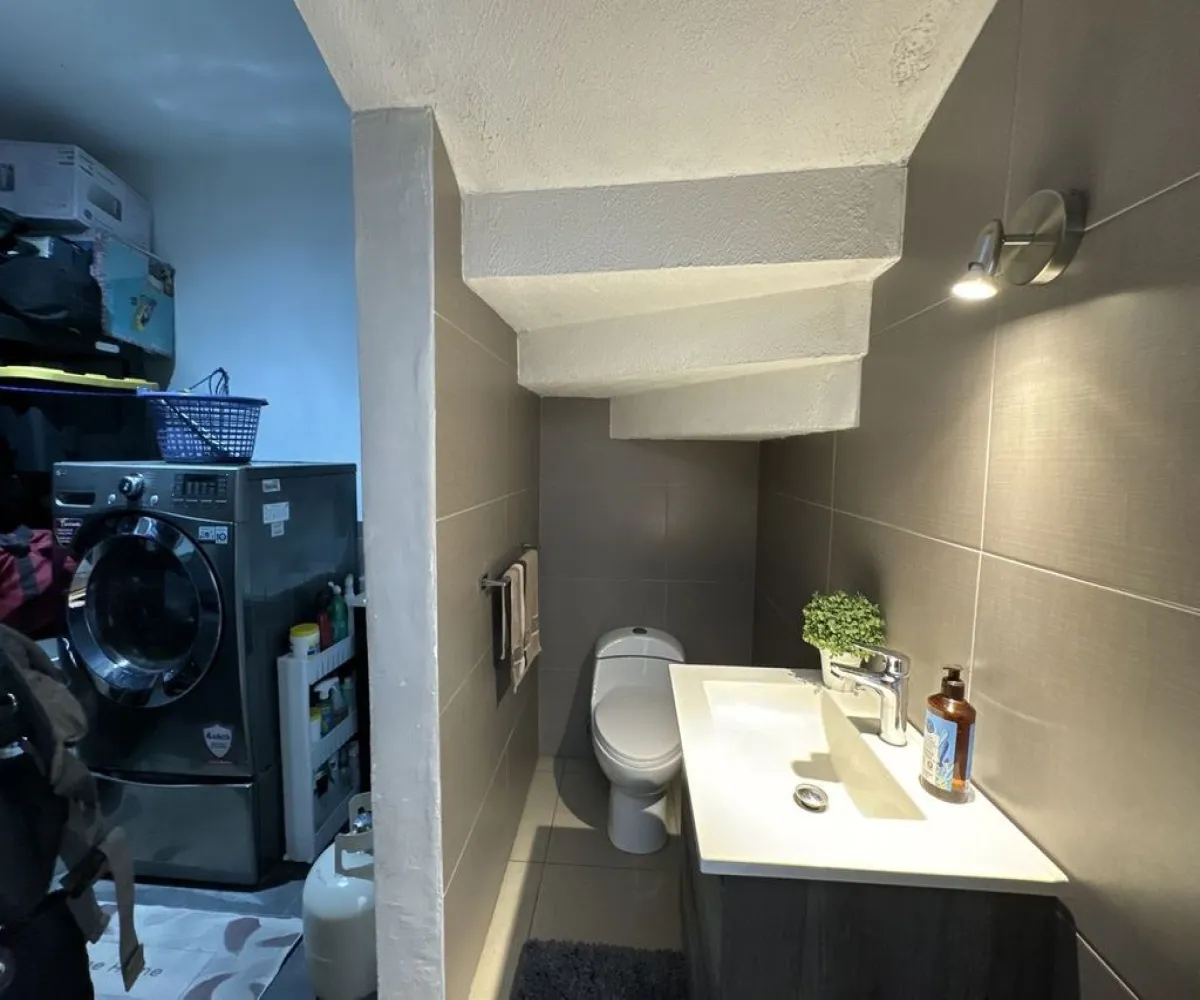 Casa En Venta,Colonia San Gonzalo,Calle Bosques de San Gonzalo 260 638, Zapopan, Jalisco 45134, 3 Habitaciones,1 Baño,Calle Bosques de San Gonzalo,2,pe8IkzW