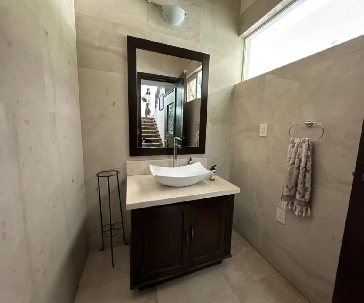 Casa En Venta,Puerta de Hierro,Blvd Puerta De Hierro 6568, Zapopan, Jalisco 45116, 4 Habitaciones,4 Baños,Blvd Puerta De Hierro,2,p52ONcr