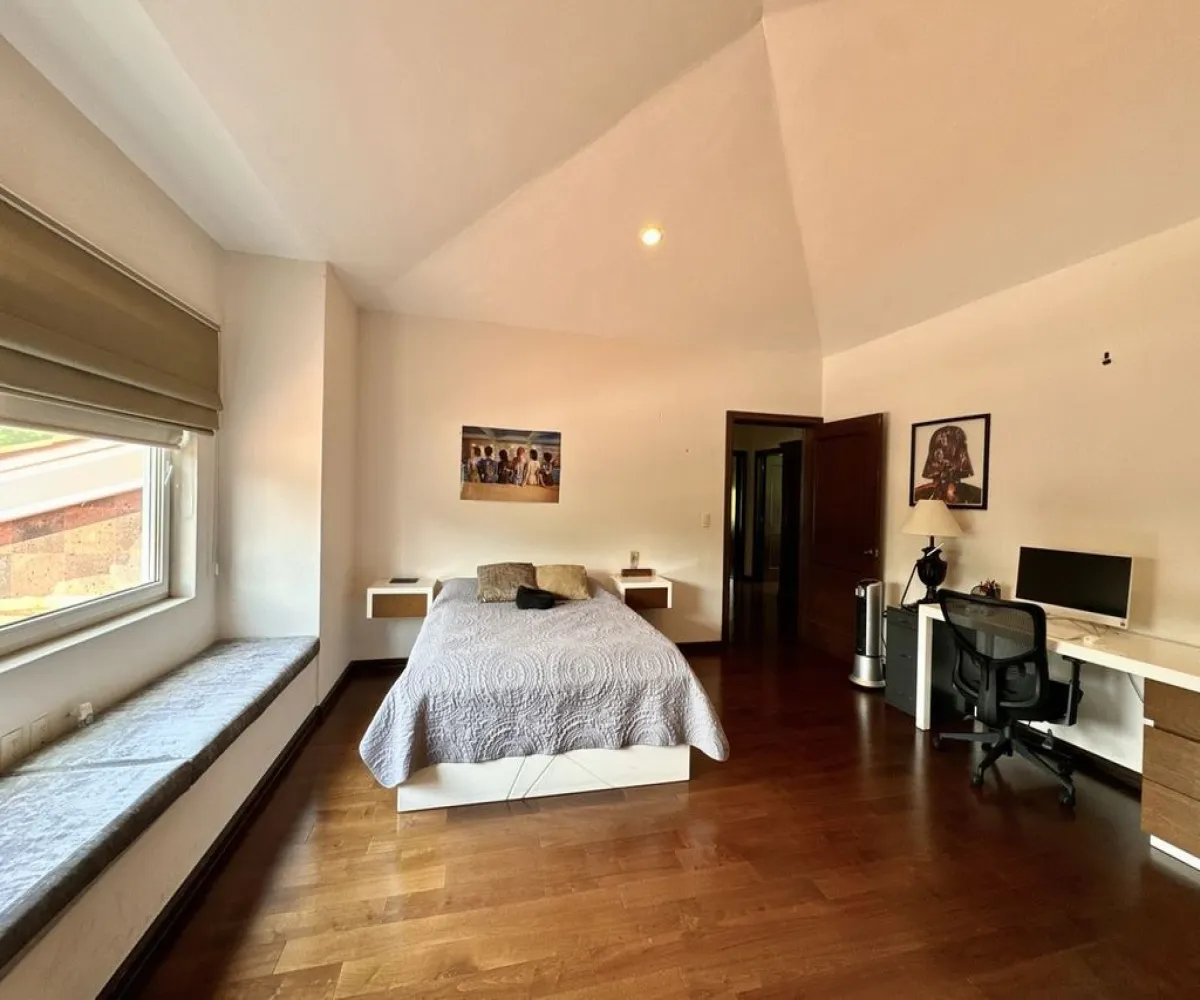 Casa En Venta,Puerta de Hierro,Blvd Puerta De Hierro 6568, Zapopan, Jalisco 45116, 4 Habitaciones,4 Baños,Blvd Puerta De Hierro,2,p52ONcr