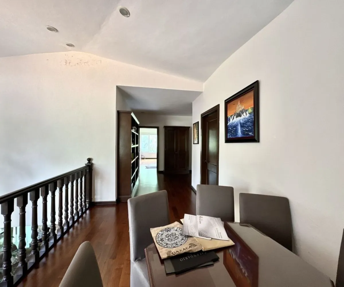 Casa En Venta,Puerta de Hierro,Blvd Puerta De Hierro 6568, Zapopan, Jalisco 45116, 4 Habitaciones,4 Baños,Blvd Puerta De Hierro,2,p52ONcr