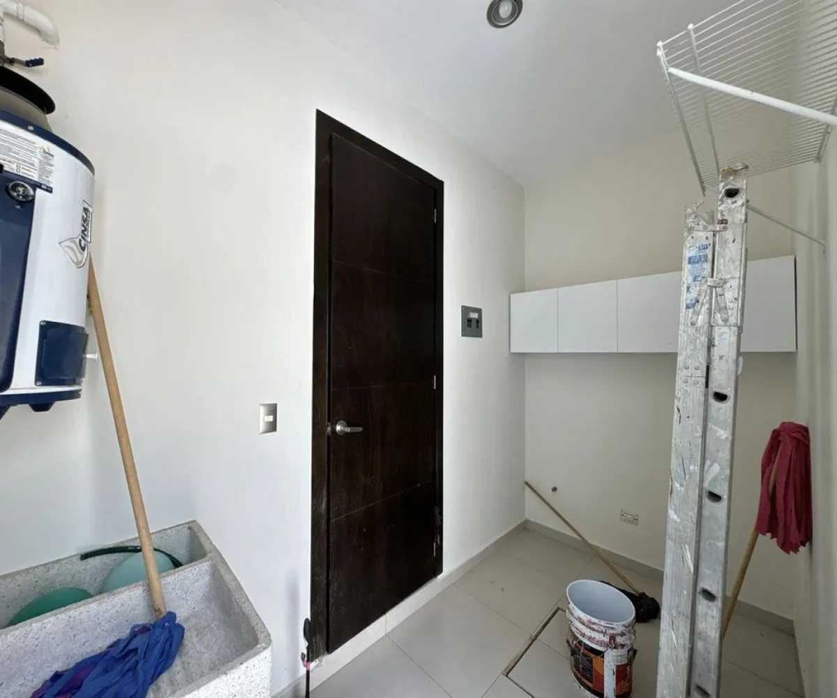 Casa En Venta,Solares Residencial,Paseo de la Estrella 1177, Zapopan, Jalisco 45134, 4 Habitaciones,4 Baños,Paseo de la Estrella,2,pIC62nM