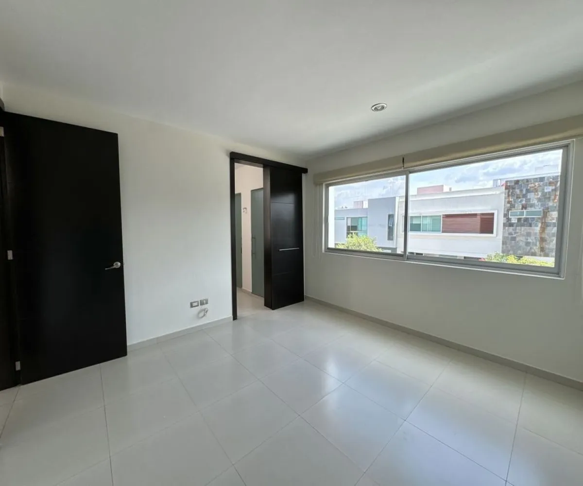 Casa En Venta,Solares Residencial,Paseo de la Estrella 1177, Zapopan, Jalisco 45134, 4 Habitaciones,4 Baños,Paseo de la Estrella,2,pIC62nM