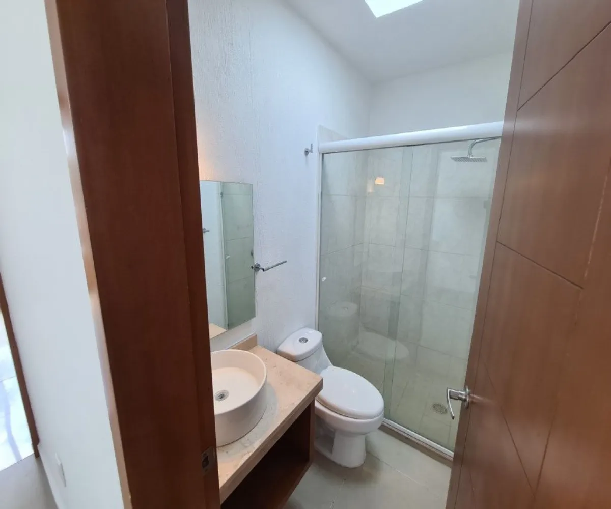 Casa En Venta,La Tijera,Alisalete 182, Tlajomulco de Zúñiga, Jalisco 45645, 3 Habitaciones,2 Baños,Alisalete,1,pdyk6wl