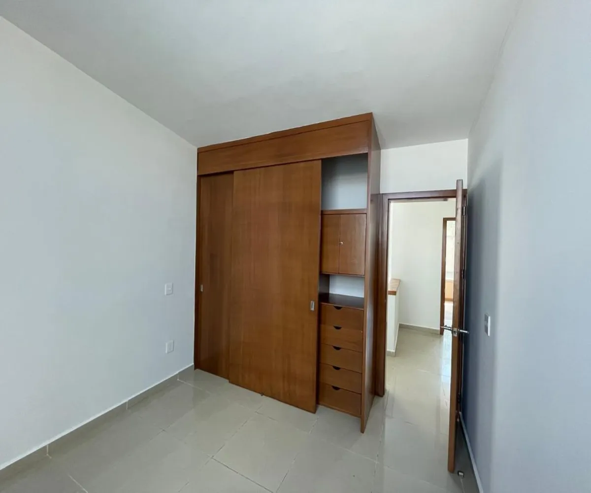 Casa En Venta,La Tijera,Alisalete 182, Tlajomulco de Zúñiga, Jalisco 45645, 3 Habitaciones,2 Baños,Alisalete,1,pdyk6wl