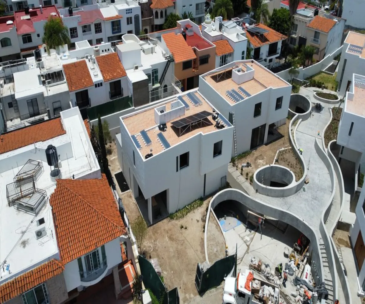 Casa En Venta,Virreyes,Paseo de los Virreyes 871, Zapopan, Jalisco 45110, 3 Habitaciones,3 Baños,Paseo de los Virreyes,2,pw1uFgn