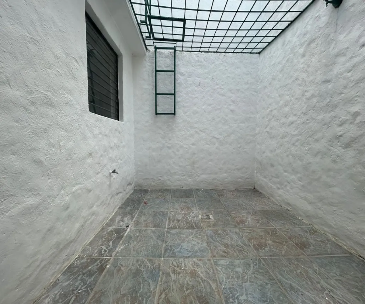 Casa En Renta,Real Vallarta,Avenida Miguel Angel 118, Zapopan, Jalisco 45020, 3 Habitaciones,2 Baños,Avenida Miguel Angel,1,pk11pyh