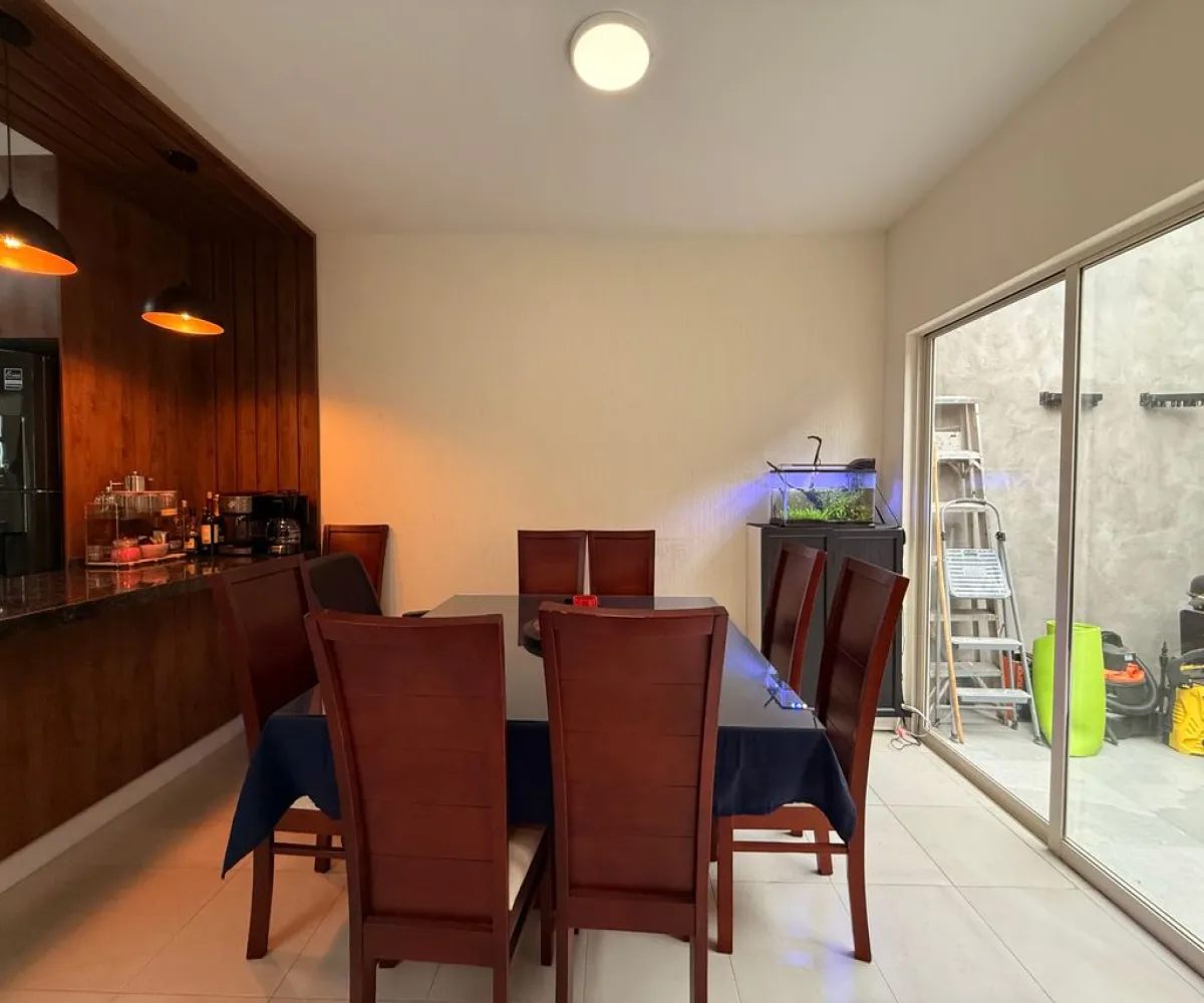 Casa En Venta,Alta California,Boulevard Alta California S/N, Tlajomulco de Zúñiga, Jalisco 45650, 3 Habitaciones,2 Baños,Boulevard Alta California,2,pLFkGwY