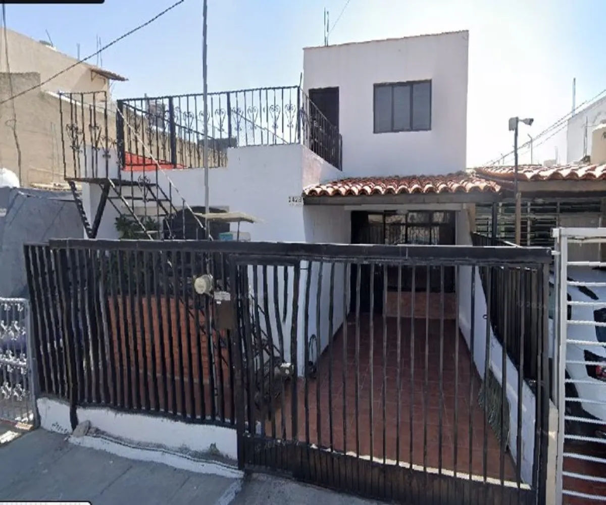 Casa En Venta,Santa Elena Estadio,Calle Cuenca 2428, Guadalajara, Jalisco 44230, 4 Habitaciones,2 Baños,Calle Cuenca,1,pi7oScM
