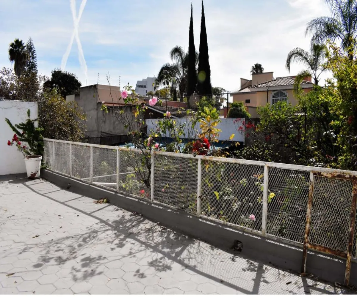 Casa En Venta,Zapopan,Calle Anáhuac 297, Zapopan, Jalisco 45050, 4 Habitaciones,3 Baños,Calle Anáhuac,2,p6KetjL