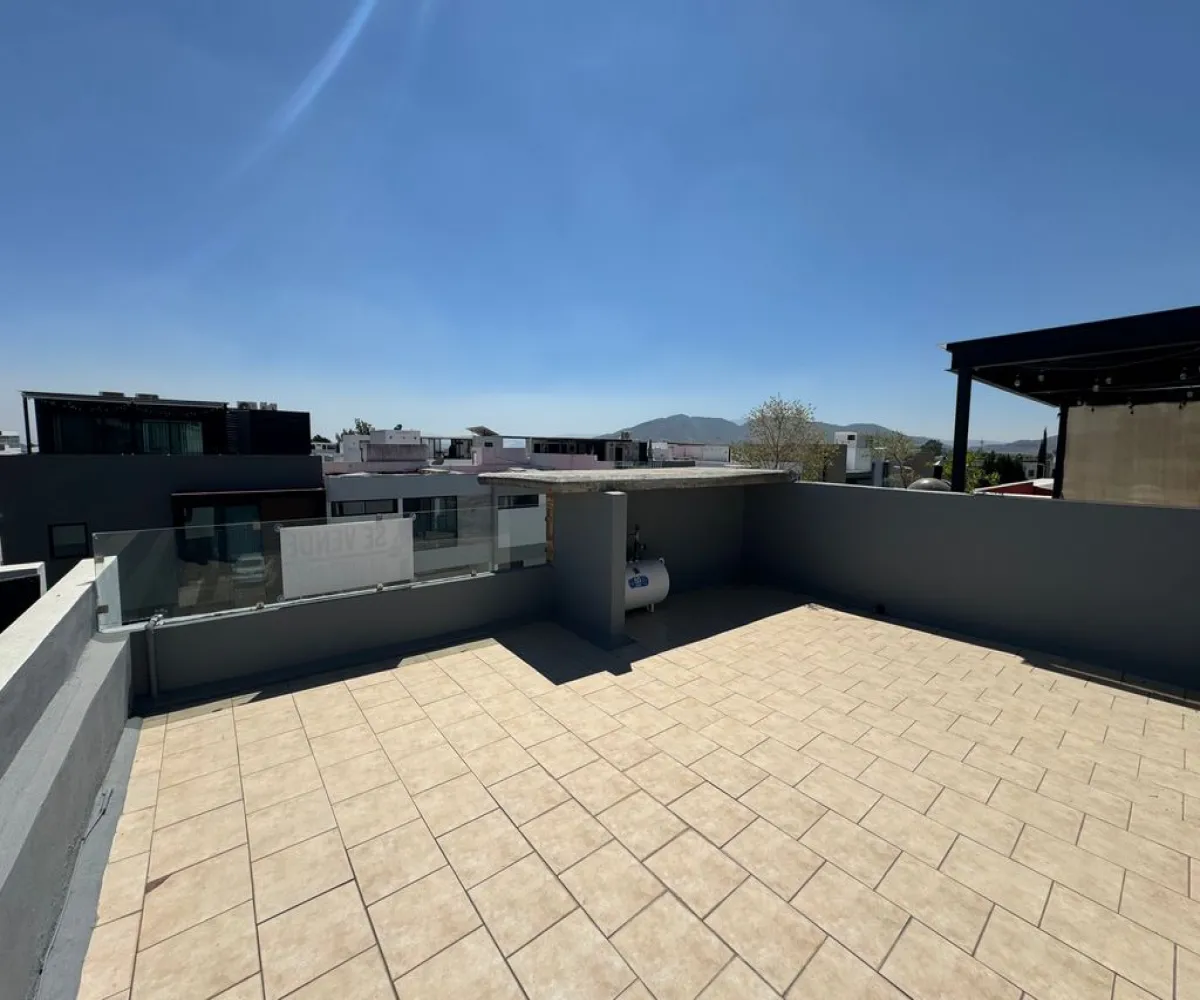 Casa En Renta,FRACIONAMIENTO PUNTO SUR 1,Alameda Punto Sur 6027, Tlajomulco de Zúñiga, Jalisco 45645, 3 Habitaciones,4 Baños,Alameda Punto Sur,3,pbde5iV