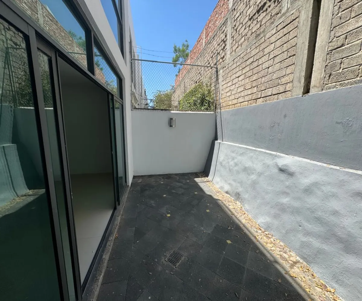 Casa En Renta,FRACIONAMIENTO PUNTO SUR 1,Alameda Punto Sur 6027, Tlajomulco de Zúñiga, Jalisco 45645, 3 Habitaciones,4 Baños,Alameda Punto Sur,3,pbde5iV