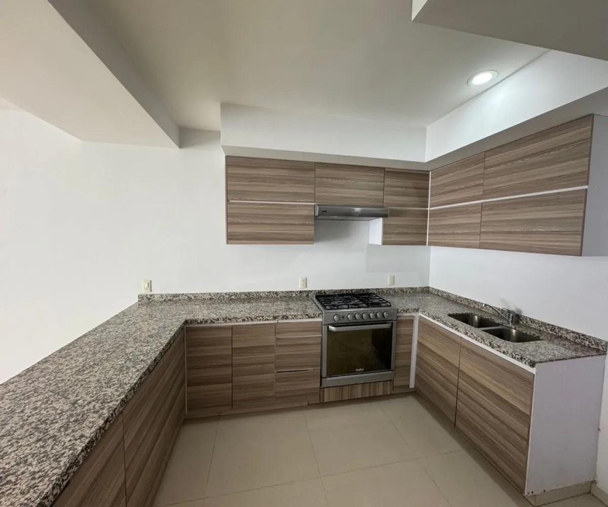 Casa En Renta,FRACIONAMIENTO PUNTO SUR 1,Alameda Punto Sur 6027, Tlajomulco de Zúñiga, Jalisco 45645, 3 Habitaciones,4 Baños,Alameda Punto Sur,3,pbde5iV