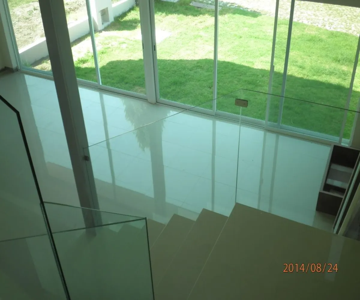 Casa En Venta,Cortijo San Agustin,Paseo del Cortijo 8, Tlajomulco de Zúñiga, Jalisco 45645, 3 Habitaciones,3 Baños,Paseo del Cortijo,2,poNX5x9