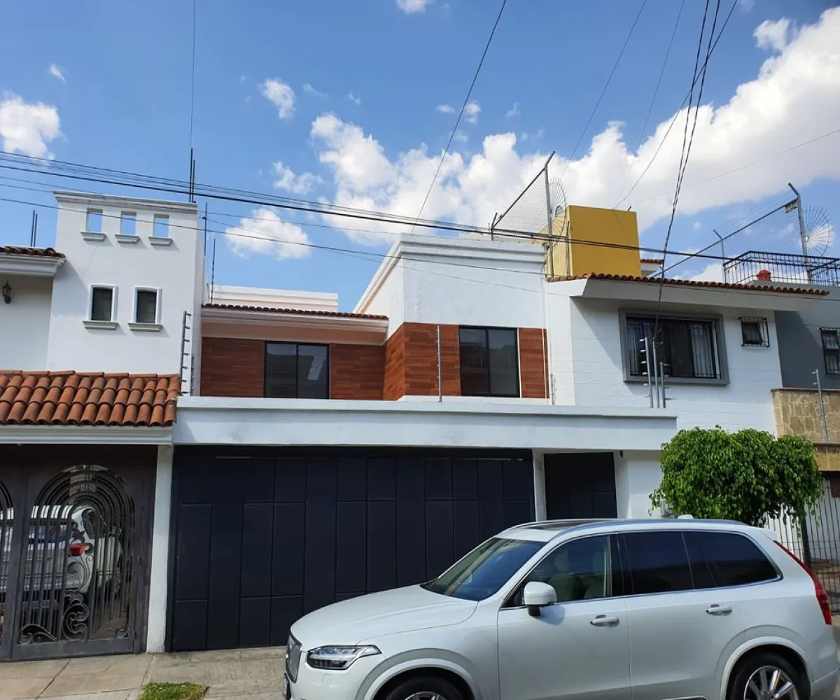 Casa En Venta,Jardines Vallarta,Gabrielle D'annunzio S/N, Zapopan, Jalisco 45027, 3 Habitaciones,3 Baños,Gabrielle D'annunzio,2,pkxYmcR