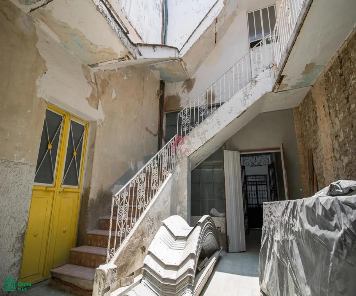 Casa En Venta,Guadalajara Centro,GONZALEZ ORTEGA 561, Guadalajara, Jalisco 44200, 7 Habitaciones,3 Baños,GONZALEZ ORTEGA,MX23504403