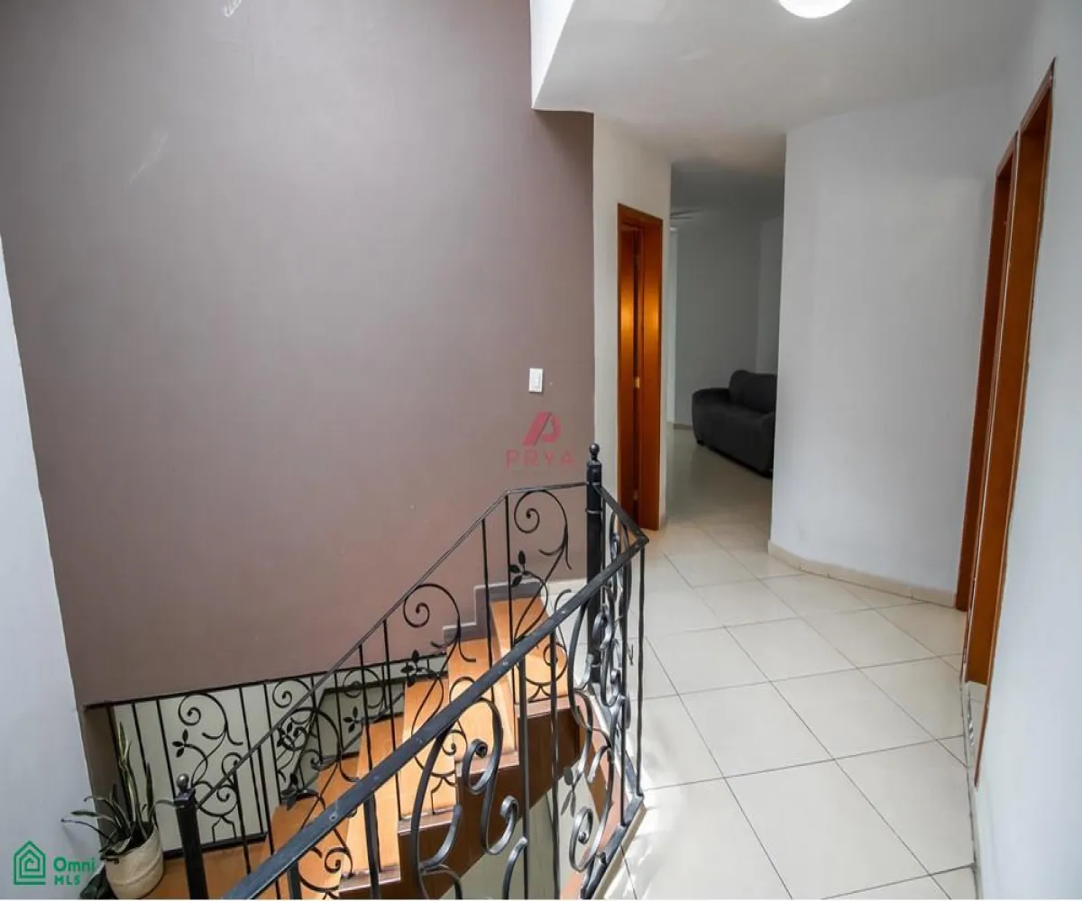 Casa En Venta,Lomas Del Seminario,Federico Chopin 4944, Zapopan, Jalisco 45038, 5 Habitaciones,2 Baños,Federico Chopin,MX24613310