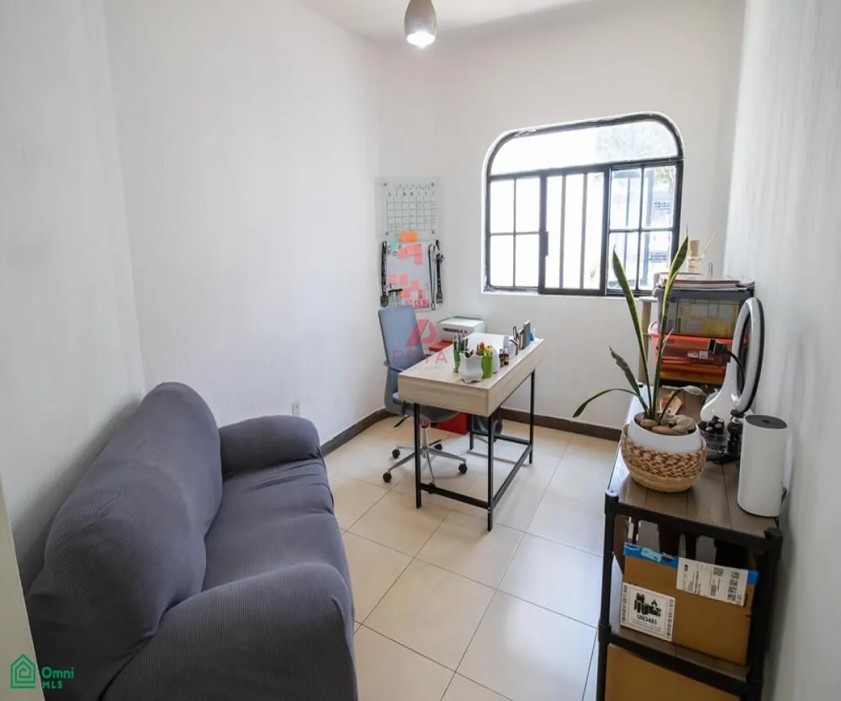 Casa En Venta,Lomas Del Seminario,Federico Chopin 4944, Zapopan, Jalisco 45038, 5 Habitaciones,2 Baños,Federico Chopin,MX24613310