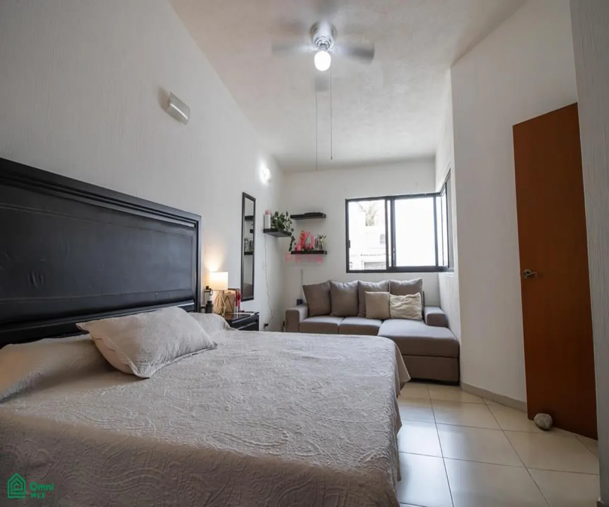 Casa En Venta,Lomas Del Seminario,Federico Chopin 4944, Zapopan, Jalisco 45038, 5 Habitaciones,2 Baños,Federico Chopin,MX24613310