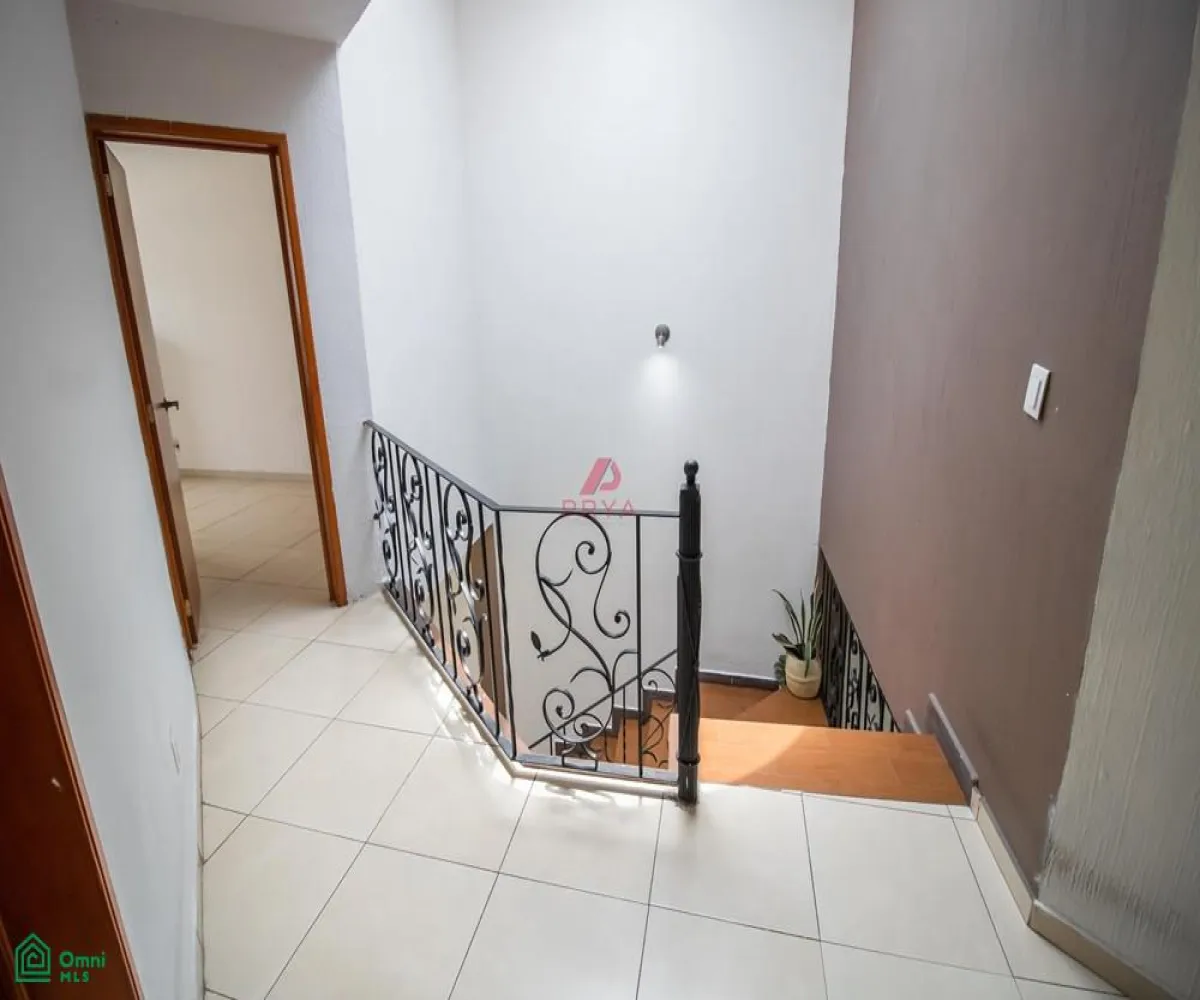 Casa En Venta,Lomas Del Seminario,Federico Chopin 4944, Zapopan, Jalisco 45038, 5 Habitaciones,2 Baños,Federico Chopin,MX24613310