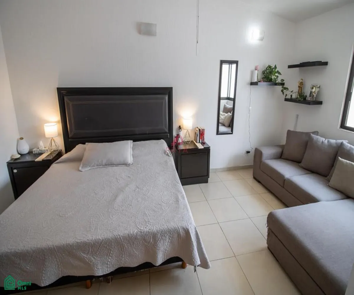 Casa En Venta,Lomas Del Seminario,Federico Chopin 4944, Zapopan, Jalisco 45038, 5 Habitaciones,2 Baños,Federico Chopin,MX24613310