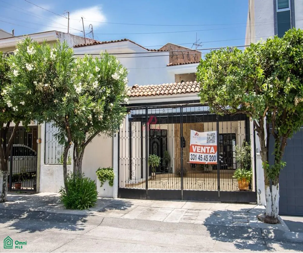 Casa En Venta,Lomas Del Seminario,Federico Chopin 4944, Zapopan, Jalisco 45038, 5 Habitaciones,2 Baños,Federico Chopin,MX24613310