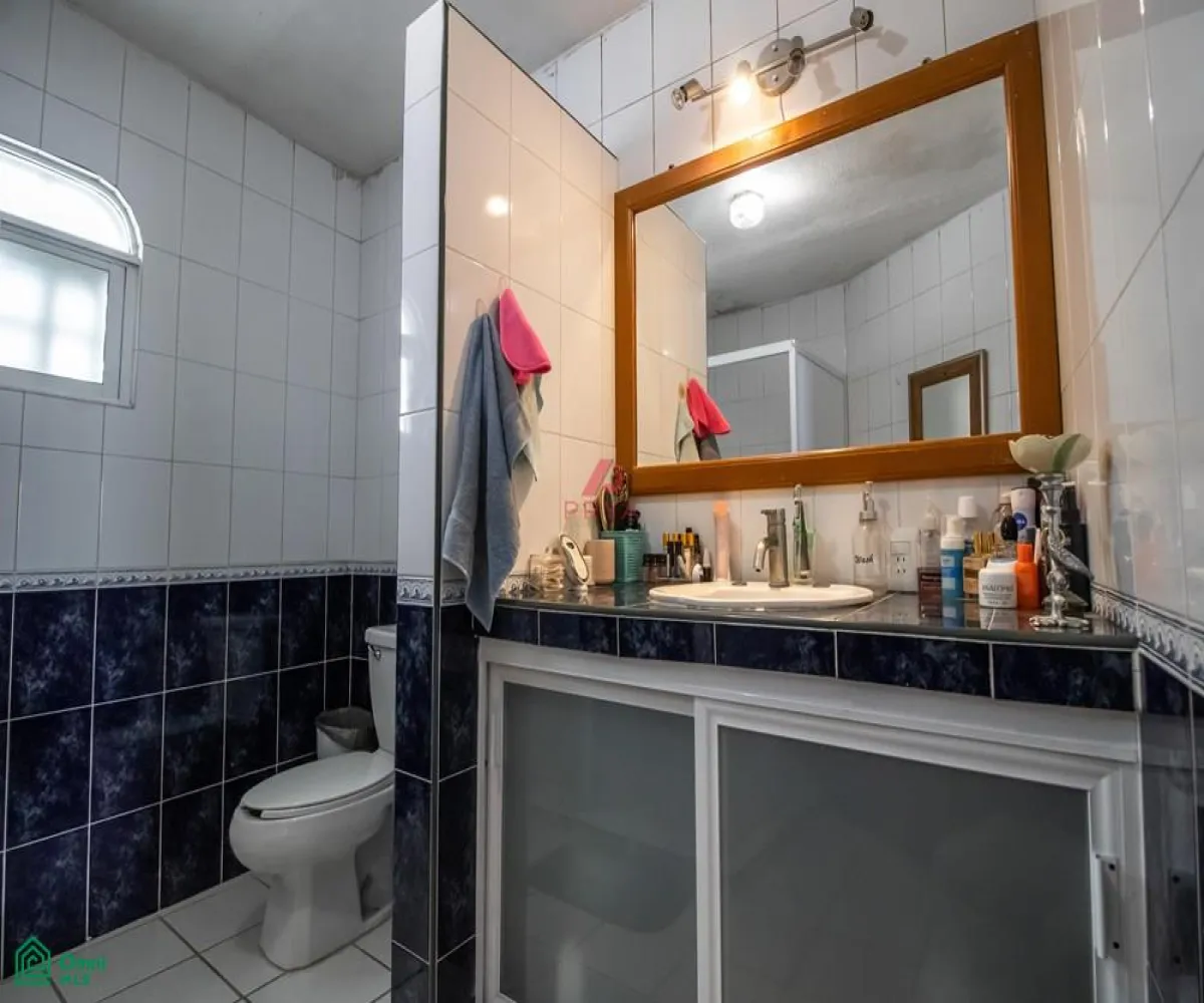 Casa En Venta,Lomas Del Seminario,Federico Chopin 4944, Zapopan, Jalisco 45038, 5 Habitaciones,2 Baños,Federico Chopin,MX24613310