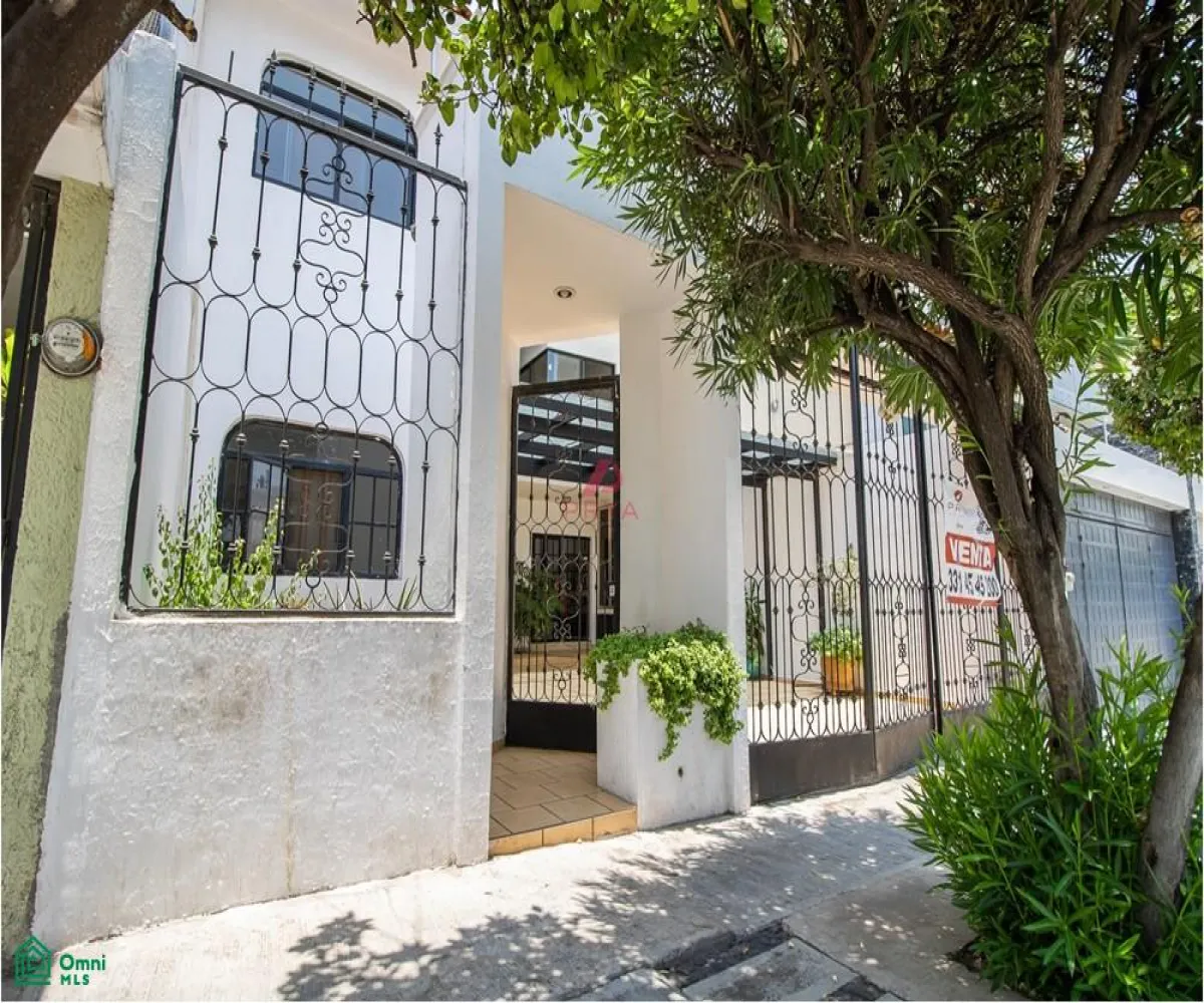 Casa En Venta,Lomas Del Seminario,Federico Chopin 4944, Zapopan, Jalisco 45038, 5 Habitaciones,2 Baños,Federico Chopin,MX24613310