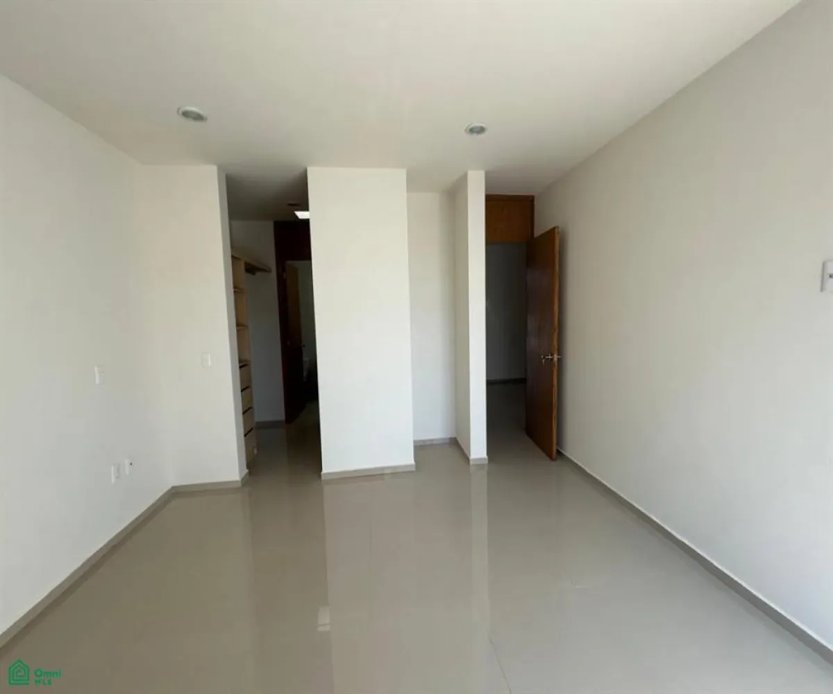 Casa En Renta,Los Robles,Paseo de los Robles Norte 295 Vistas del Valle 23G, Zapopan, Jalisco 45203, 3 Habitaciones,4 Baños,Paseo de los Robles Norte 295,2,MX25979394