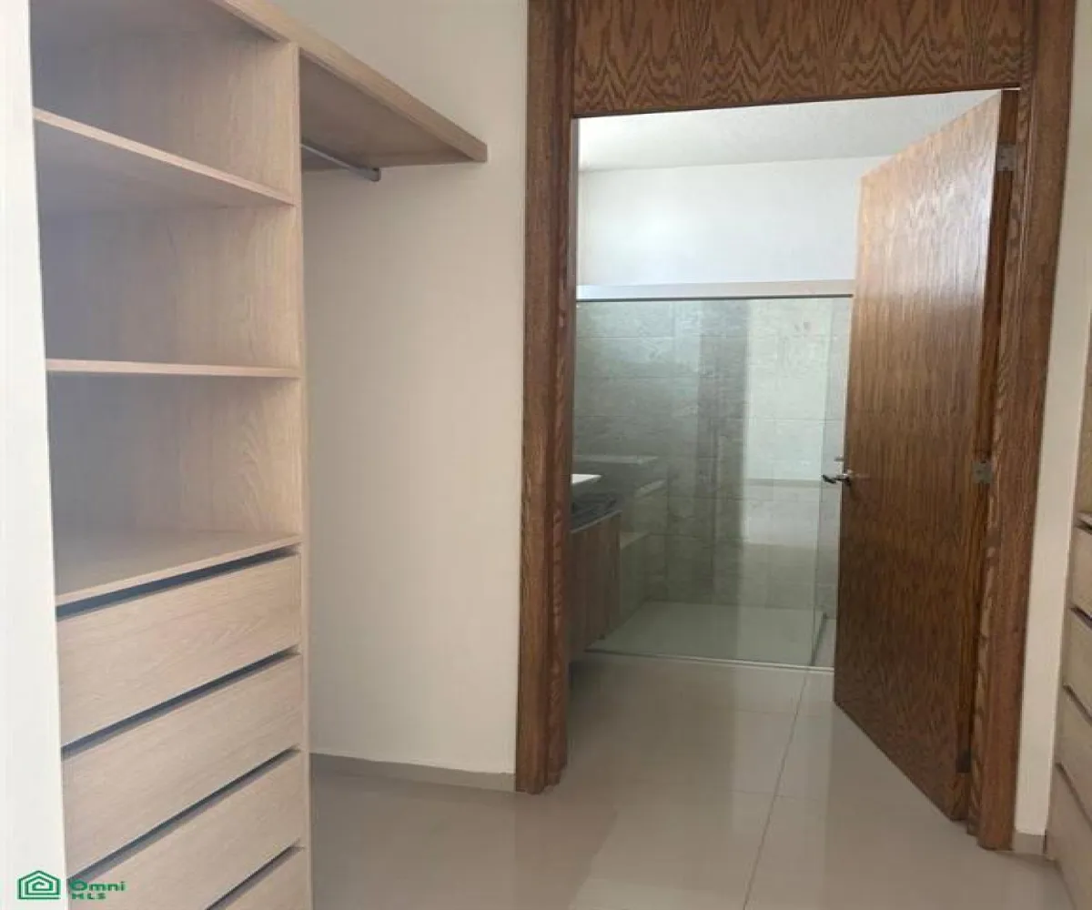 Casa En Renta,Los Robles,Paseo de los Robles Norte 295 Vistas del Valle 23G, Zapopan, Jalisco 45203, 3 Habitaciones,4 Baños,Paseo de los Robles Norte 295,2,MX25979394