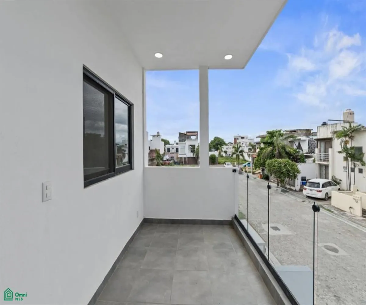 Casa En Venta,Ixtapa,Adelfa 112, Puerto Vallarta, Jalisco 48280, 3 Habitaciones,3 Baños,Adelfa,2,MX25979441