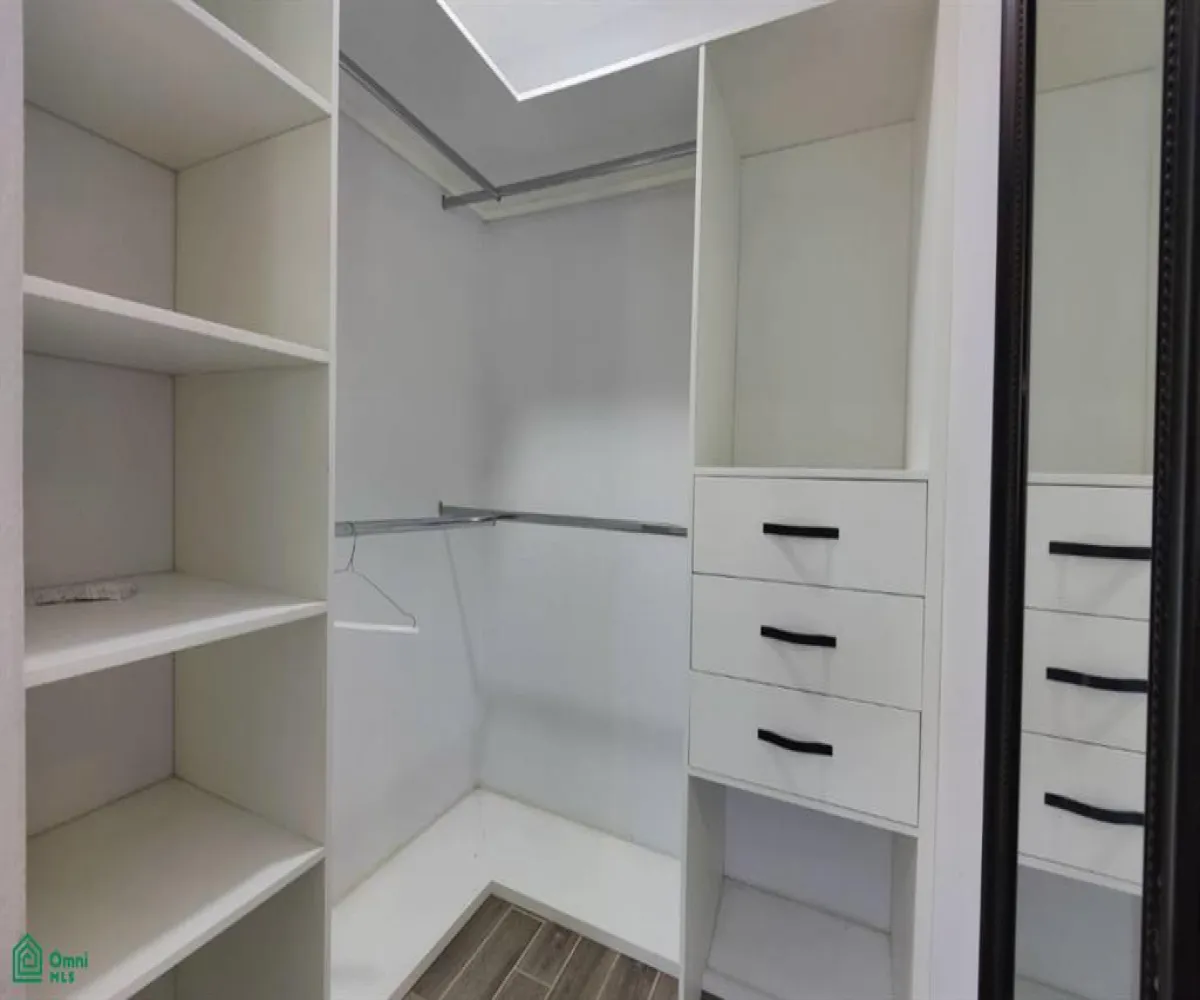 Casa En Renta,Residencial Fluvial Vallarta,Rio Santiago 155, Puerto Vallarta, Jalisco 48312, 2 Habitaciones,1 Baño,Rio Santiago,2,MX25980853