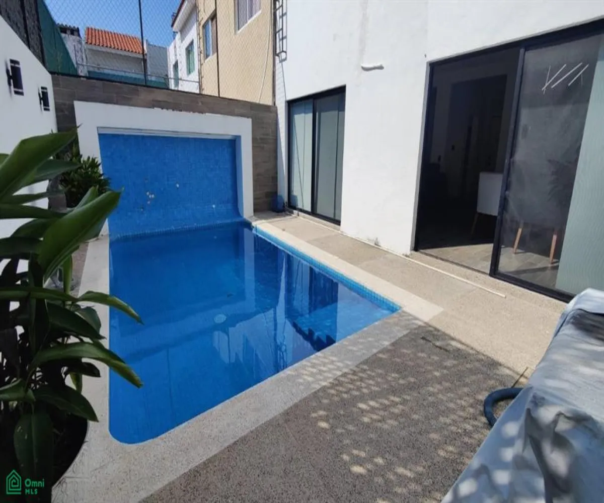 Casa En Renta,Residencial Fluvial Vallarta,Rio Santiago 155, Puerto Vallarta, Jalisco 48312, 2 Habitaciones,1 Baño,Rio Santiago,2,MX25980853