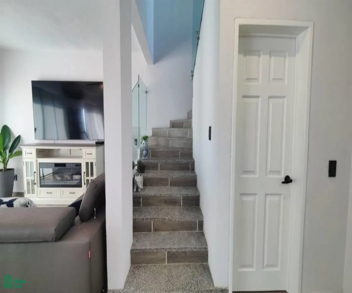 Casa En Renta,Residencial Fluvial Vallarta,Rio Santiago 155, Puerto Vallarta, Jalisco 48312, 2 Habitaciones,1 Baño,Rio Santiago,2,MX25980853