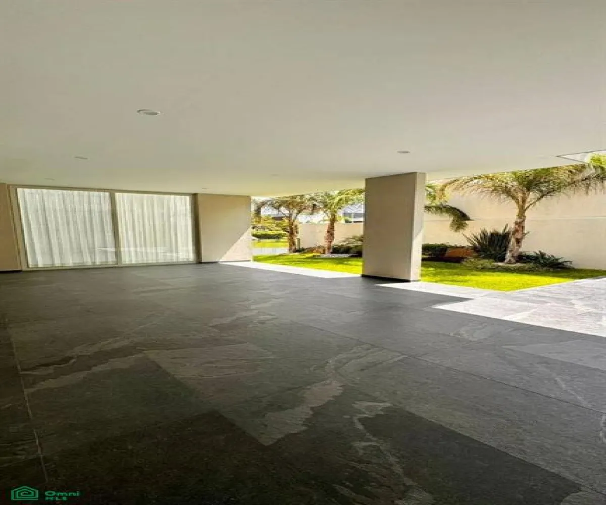 Casa En Venta,San Juan de Ocotán,Fraccionamiento en villa verona D-19, Zapopan, Jalisco 45019, 5 Habitaciones,8 Baños,Fraccionamiento en villa verona,MX25980872