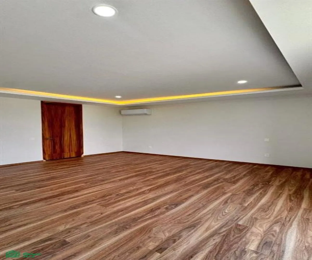 Casa En Venta,San Juan de Ocotán,Fraccionamiento en villa verona D-19, Zapopan, Jalisco 45019, 5 Habitaciones,8 Baños,Fraccionamiento en villa verona,MX25980872